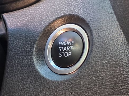 Used 2024 Toyota Corolla SE FWD image 44