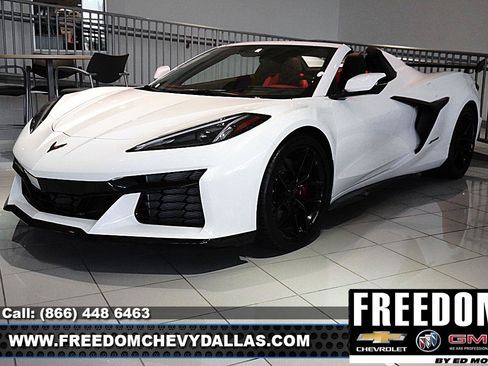 New 2026 Chevrolet Corvette Z06 RWD image 3