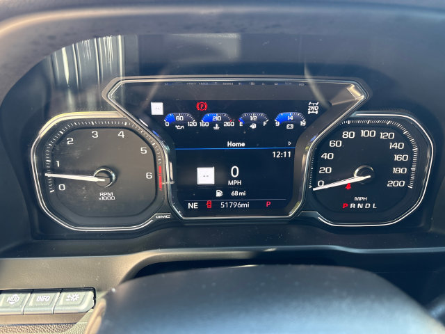 Used 2022 GMC Sierra 2500 AT4 w/ AT4 Premium Plus Package AWD/4WD image 26