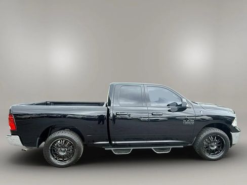 Used 2013 RAM 1500 Classic SLT RWD image 3