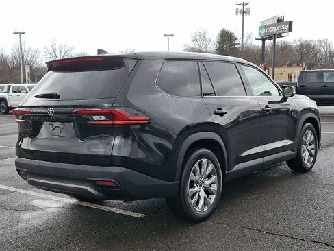 Certified 2025 Toyota Grand Highlander AWD image 6