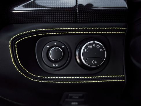 Used 2015 Ferrari 458 Spider RWD image 55