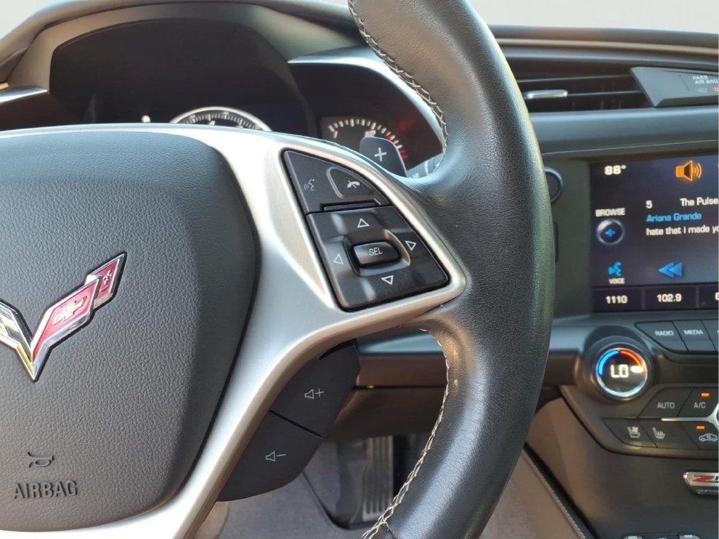 Used 2015 Chevrolet Corvette Z06 w/ 3LZ Preferred Equipment Group RWD image 14