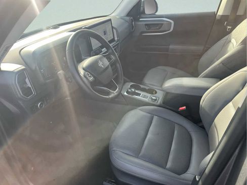 Used 2025 Ford Bronco Sport Badlands image 23