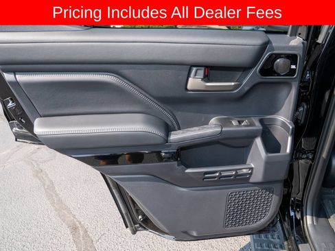 Used 2026 Toyota 4Runner Limited AWD/4WD image 12