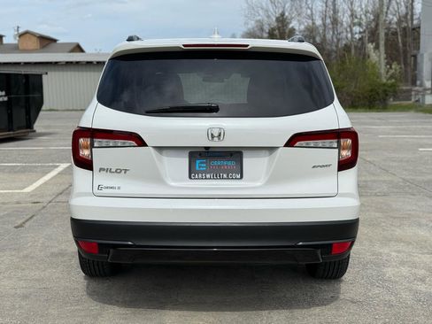 Used 2022 Honda Pilot Sport image 15