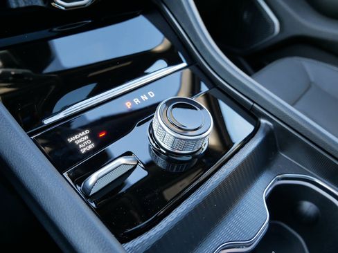 New 2026 Jeep Grand Cherokee Limited Reserve image 17