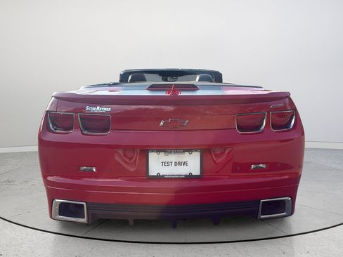 Used 2011 Chevrolet Camaro SS w/ LPO, Ground Effects Package RWD image 8