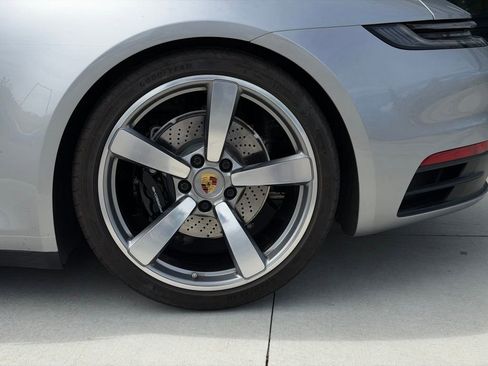 Certified 2021 Porsche 911 Cabriolet image 17