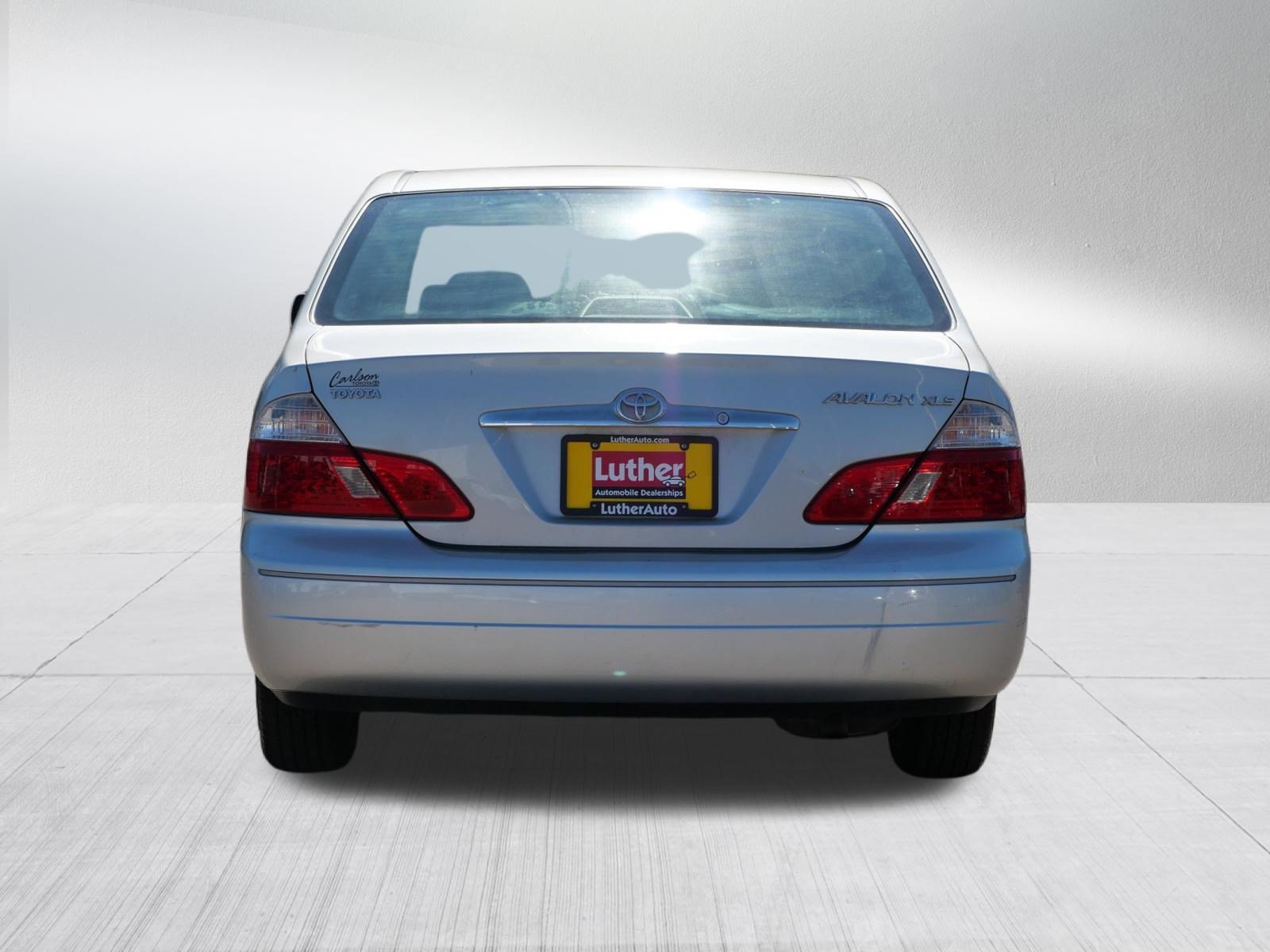 Used 2003 Toyota Avalon XLS FWD image 6