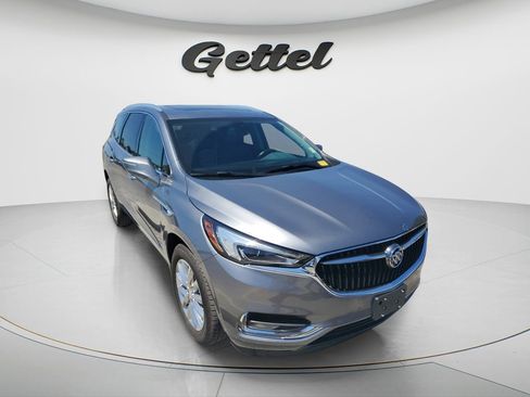 Used 2020 Buick Enclave Premium w/ Sun and Sites Package image 2