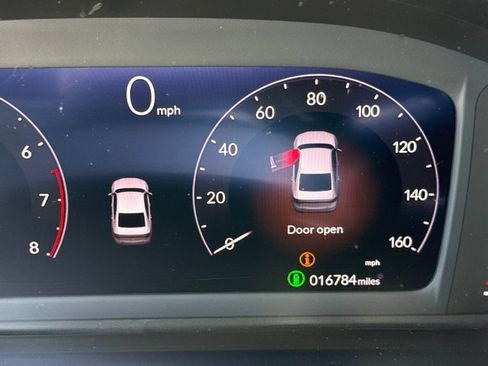 Used 2025 Honda Accord SE image 29