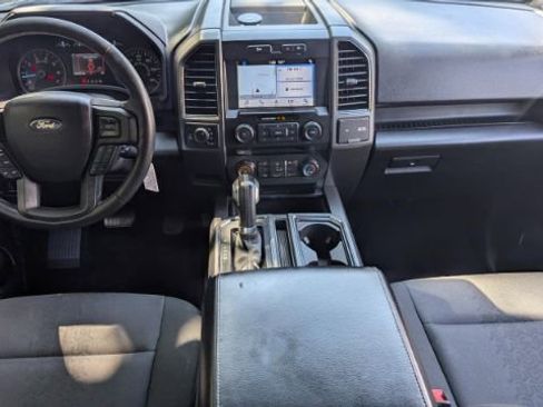 Used 2018 Ford F150 XLT w/ Equipment Group 302A Luxury AWD/4WD image 22