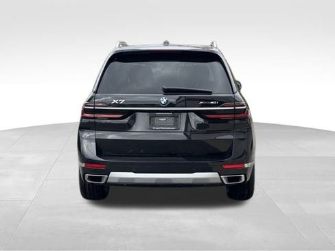 Certified 2024 BMW X7 xDrive40i w/ Premium Package image 8