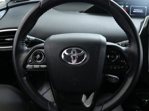 Used 2021 Toyota Prius Prime LE image 12