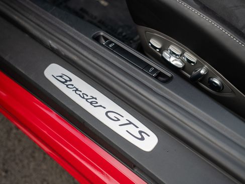 Certified 2021 Porsche 718 Boxster GTS RWD image 12