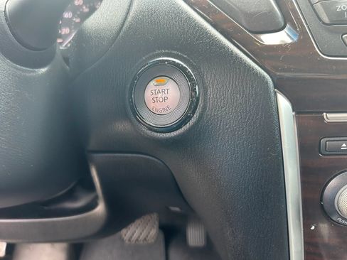Used 2014 Nissan Pathfinder Platinum w/ Platinum Premium Package FWD image 43