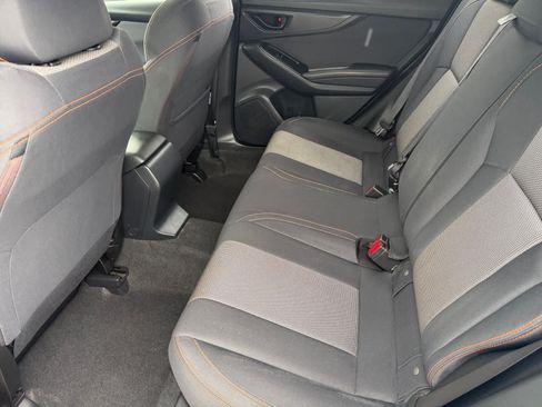 Used 2019 Subaru Crosstrek 2.0i Premium AWD/4WD image 18