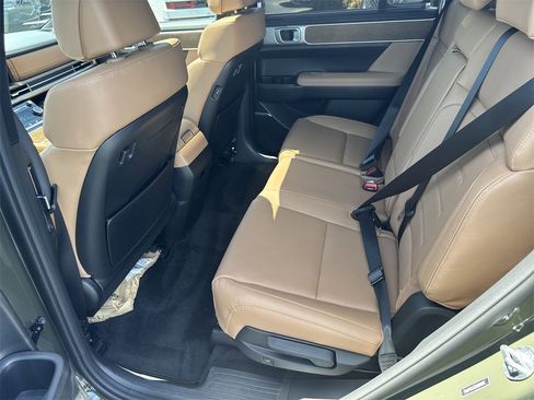 Used 2025 Hyundai Santa Fe Limited image 20