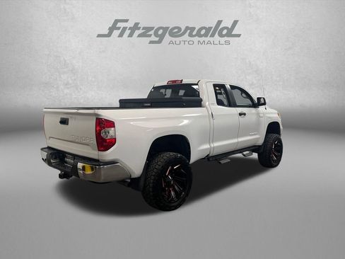 Used 2016 Toyota Tundra SR5 w/ SR5 Upgrade Package image 6