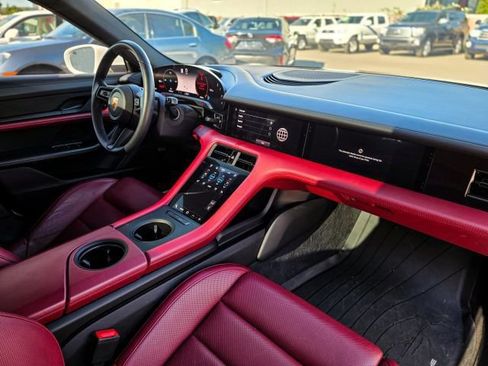 Used 2020 Porsche Taycan 4S AWD/4WD image 37