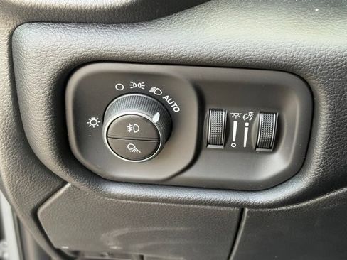 New 2026 RAM 2500 Laramie AWD/4WD image 26