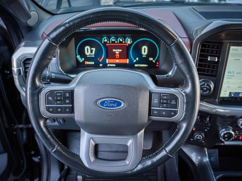 Used 2021 Ford F150 Lariat w/ Equipment Group 502A High image 17