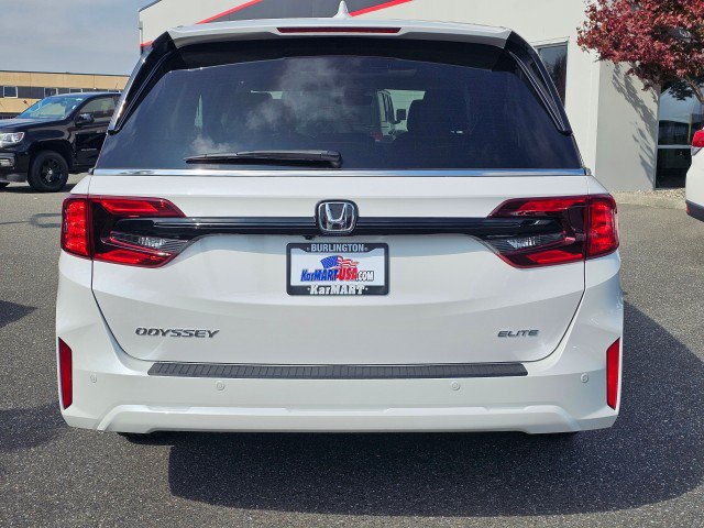 Used 2025 Honda Odyssey Elite image 4