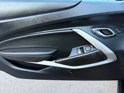 Used 2019 Chevrolet Camaro LT RWD image 14