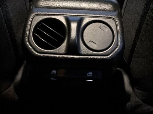 Certified 2021 Jeep Wrangler Unlimited Islander image 40