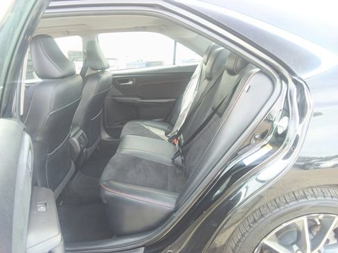 Used 2016 Toyota Camry XSE w/ Moonroof Package FWD image 30