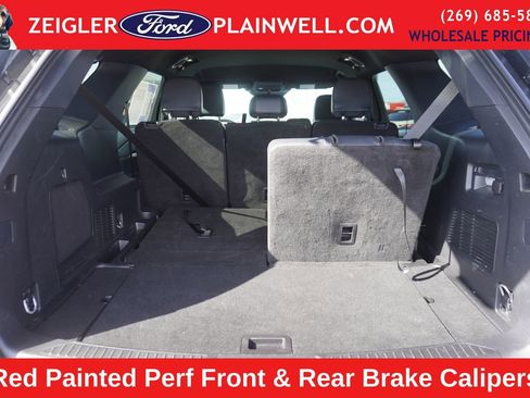 Used 2025 Ford Explorer ST-Line w/ ST-Line Street Pack image 10