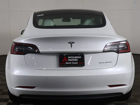 Used 2022 Tesla Model 3 Long Range AWD/4WD image 12