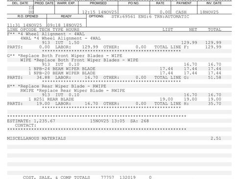 Used 2022 Chevrolet Traverse RS image 34