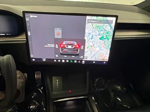 Used 2024 Tesla Model X AWD/4WD image 17