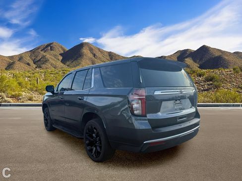 Used 2021 Chevrolet Tahoe 4WD w/ 1FL Safety Package image 3