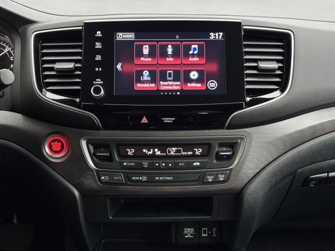 Certified 2023 Honda Ridgeline Sport image 19