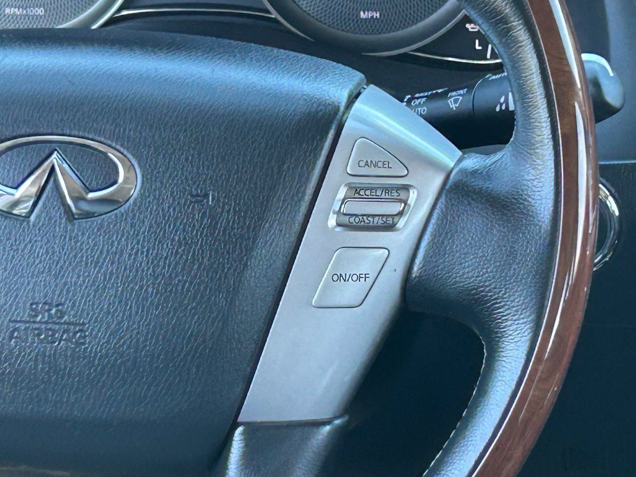Used 2019 INFINITI QX80 Luxe w/ Cargo Package RWD image 23