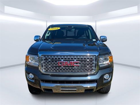 Used 2018 GMC Canyon Denali image 8