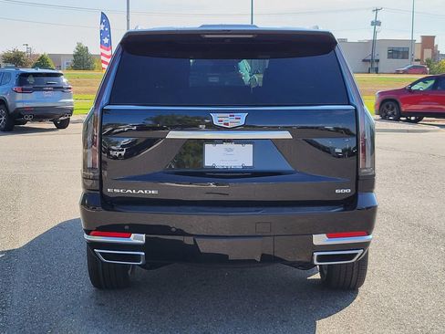 New 2025 Cadillac Escalade Luxury image 42