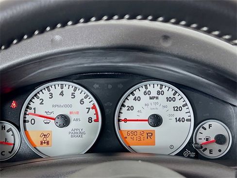 Used 2021 Nissan Frontier PRO-4X w/ Pro-4x Utility Package image 11