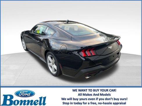 New 2026 Ford Mustang Coupe image 3