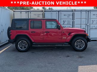 Used 2019 Jeep Wrangler Unlimited Sahara AWD/4WD video 3