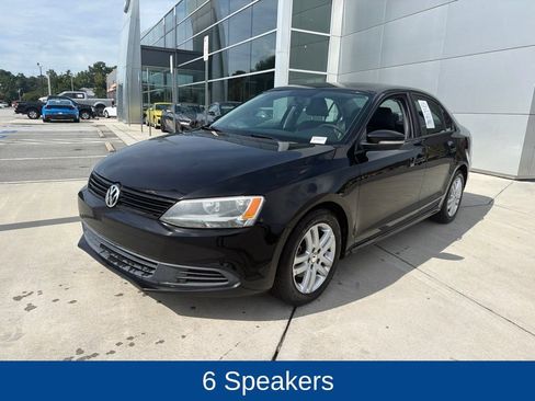 Used 2014 Volkswagen Jetta SE FWD image 3