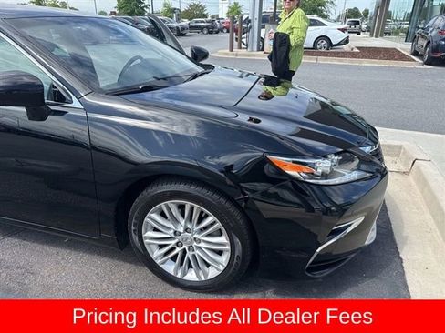 Used 2017 Lexus ES 350 w/ Luxury Package FWD image 8