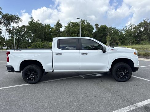 Used 2026 Chevrolet Silverado 1500 LT Trail Boss w/ LT Trail Boss Premium Package AWD/4WD image 2