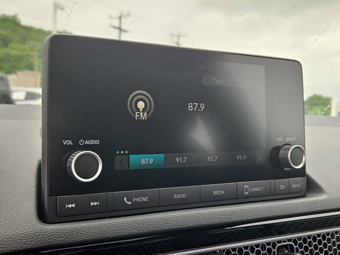 Used 2025 Honda Civic Sport image 18