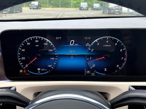 Used 2023 Mercedes-Benz CLA 250 4MATIC image 22