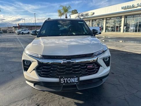 New 2026 Chevrolet TrailBlazer RS w/ Driver Confidence Package image 2