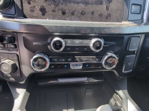 Used 2023 Ford F350 Lariat w/ Lariat Ultimate Package AWD/4WD image 19